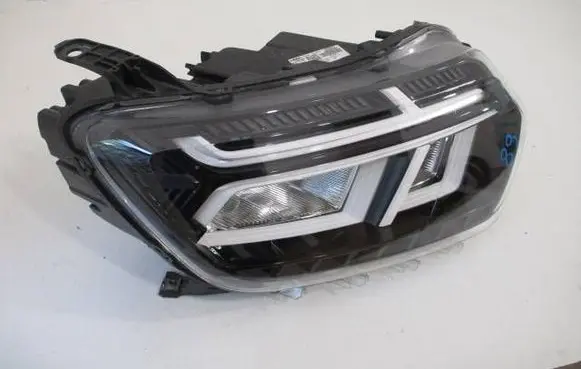 Dacia Duster II Headlight/headlamp 260106194R