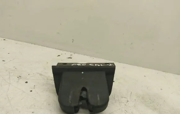 Audi A6 S6 C5 4B Tailgate/trunk/boot lock/catch/latch 4B9827520