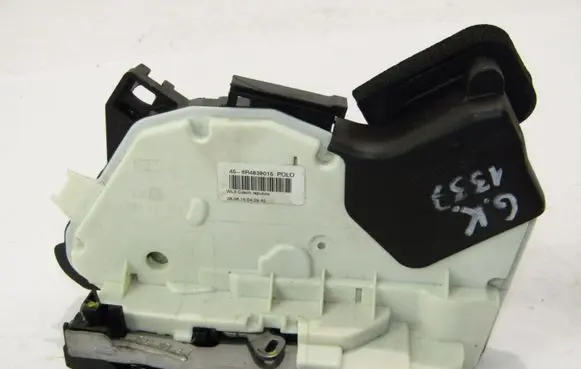 Volkswagen Polo V 6R Rear door lock 6R4839015