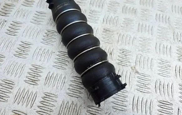Audi A8 S8 D3 4E Intercooler hose/pipe 4E0145709A
