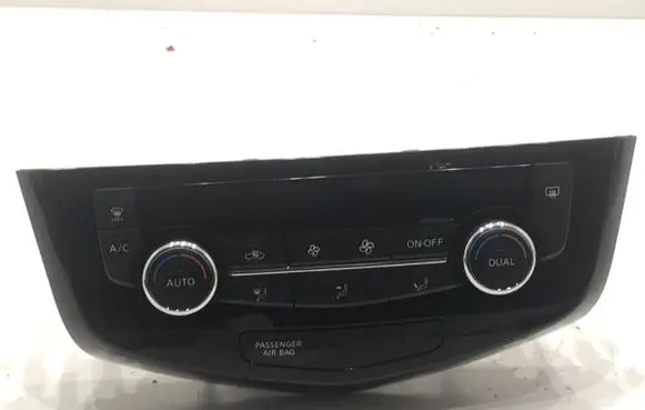 Nissan Qashqai Interior fan control switch 275004EA0A