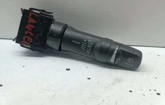 Mitsubishi Lancer VIII Wiper control stalk E532016