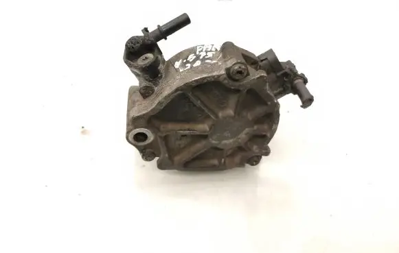 Peugeot Partner III Vacuum pump 9804021880