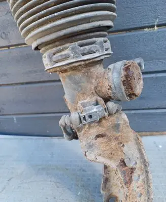 Volkswagen Touareg I Air suspension front shock absorber 