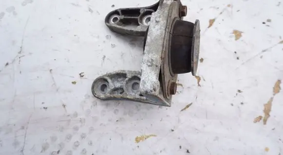Opel Vivaro Gearbox mounting bracket 