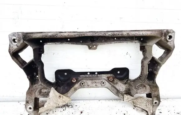 Mercedes-Benz C W203 Front subframe