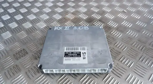 Lexus RX 330 - 350 - 400H Engine control unit/module 8966148530