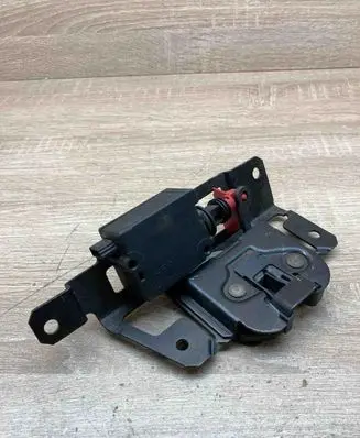 BMW 3 E46 Tailgate/trunk/boot lock/catch/latch 7026192