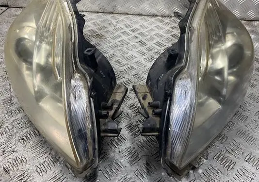 Toyota Prius (XW30) Headlights/headlamps set PRIUSXW30