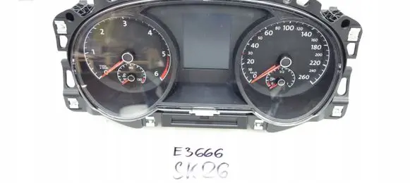 Volkswagen Golf VII Speedometer (instrument cluster) 5G1920741D