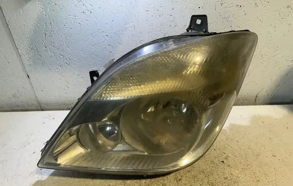 Mercedes-Benz Sprinter W906 Headlight/headlamp 24738100