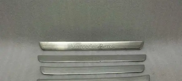 Mercedes-Benz GL X166 sill trim set (inner) A1666861936 A1666860736
