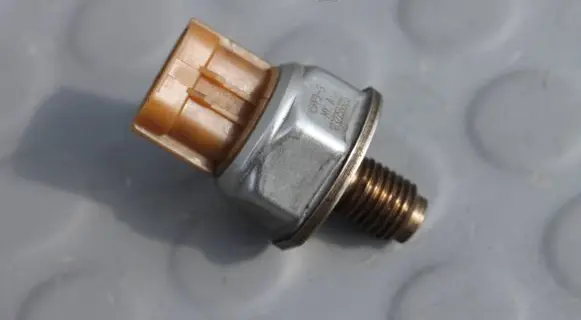 Mitsubishi L200 Fuel pressure sensor 45PP33L200 45PP33 1832255325