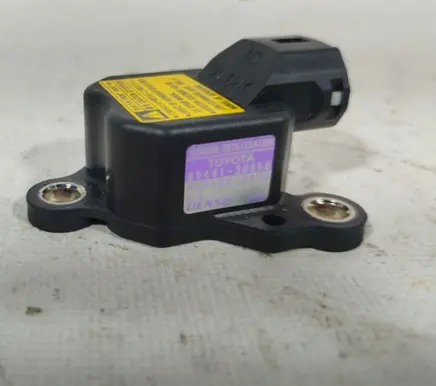 Lexus GS 300 400 430 ESP acceleration yaw rate sensor 8944130050 4991000400