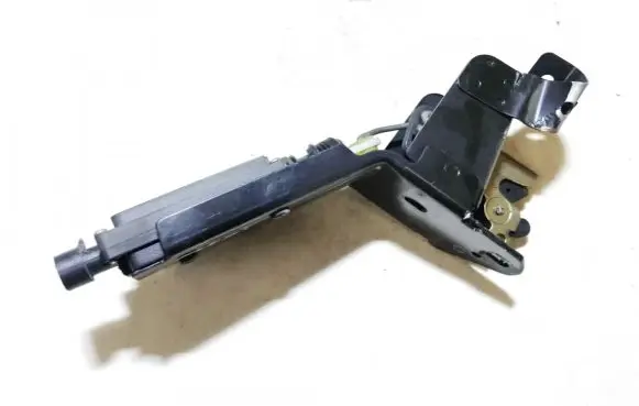 Citroen C5 Tailgate/trunk/boot lock/catch/latch a00177