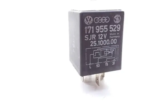 Volkswagen Golf II Hazard warning light relay 171955529 25100000