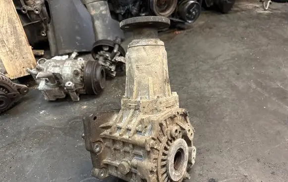 Hyundai Santa Fe Gearbox transfer box case 3B300