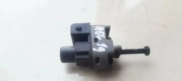 Ford Fusion Brake pedal sensor switch 93BB13480AF 93BB-13480-AF