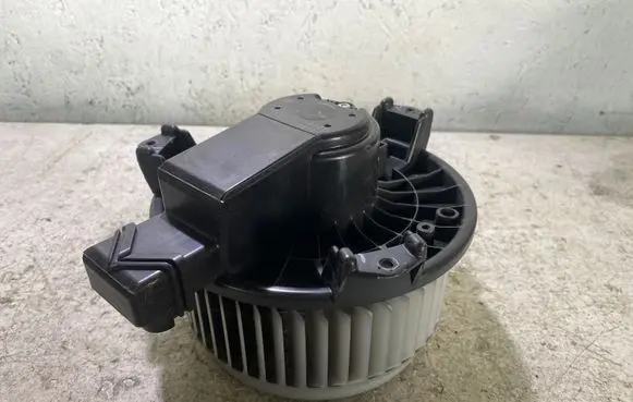 Dodge Journey Heater fan/blower 2727005101 5K13