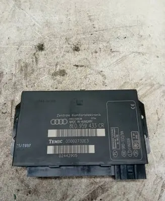 Audi A4 S4 B7 8E 8H Comfort/convenience module 8E0959433CR 02442905 00002732E3
