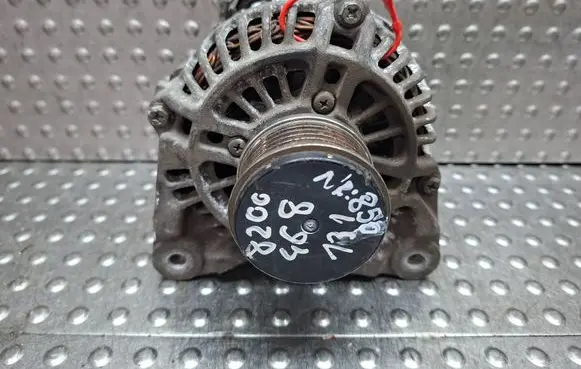 Renault Clio II Generator/alternator S27649850 8200468131