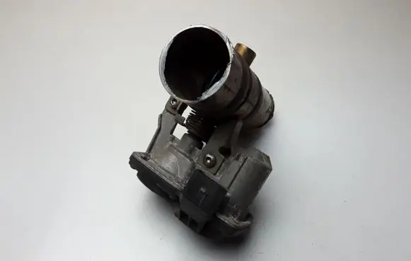 Volkswagen Golf VII Exhaust pressure sensor 5Q0253691H