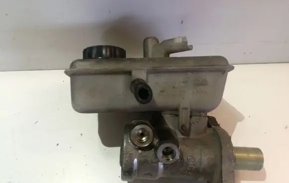 Renault Laguna II Master brake cylinder 03350884771