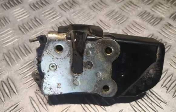 Jeep Grand Cherokee (WK) Front door lock 55394232AD