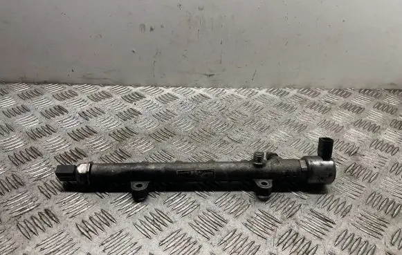 Mercedes-Benz C W204 Fuel main line pipe A6510700595