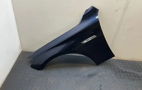 BMW 5 GT F07 Fender 