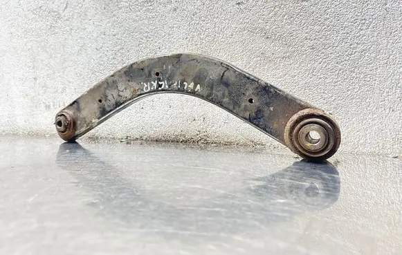 Opel Vectra C Rear control arm 13105744