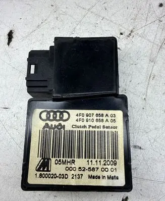 Audi A6 S6 C6 4F Clutch pedal sensor 4F0907658A 4F0910658A 1800020030