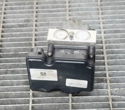 Tesla Model S ABS Pump 103779700A