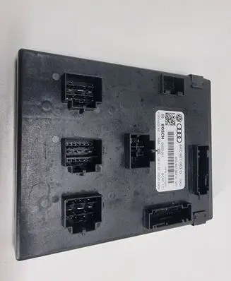 Audi A5 8T 8F Comfort/convenience module 8K0907063D 05021001