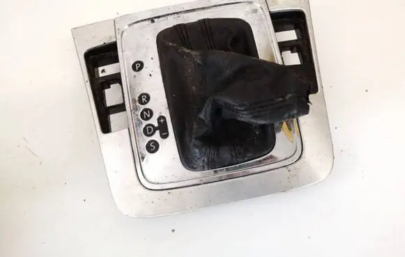 Volkswagen PASSAT CC Gear selector 3c1713203a 05706-002