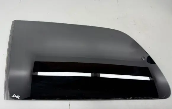 Volkswagen Sharan Rear side window 43R000002