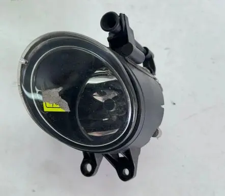 Volkswagen Golf IV Front fog light 8E0941700B 0305063004 030506300400