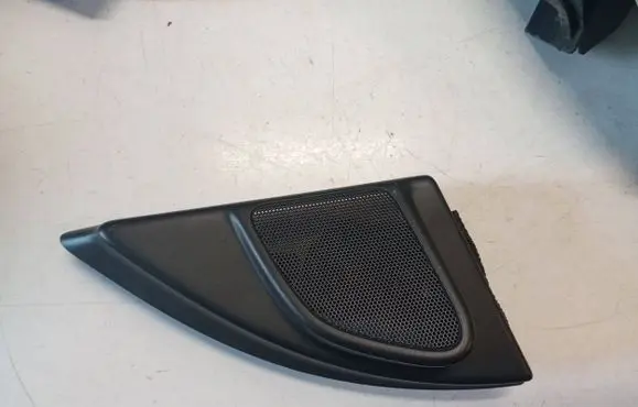 Volvo XC60 Front door high frequency speaker 30781068