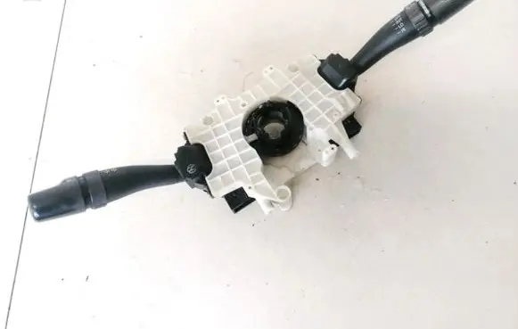 Hyundai Trajet Wiper turn signal indicator stalk/switch