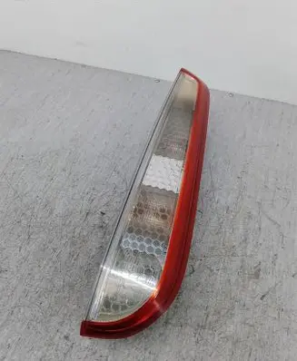 Ford Focus Rear/tail lights 8M51-13404-C