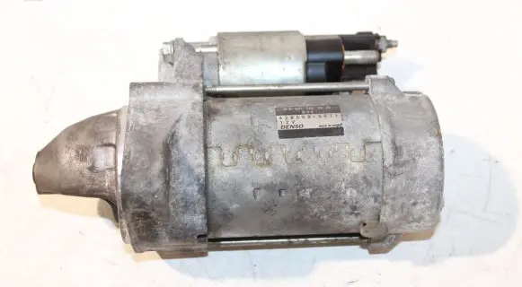 Mercedes-Benz Vito Viano W639 Starter motor A6519060026