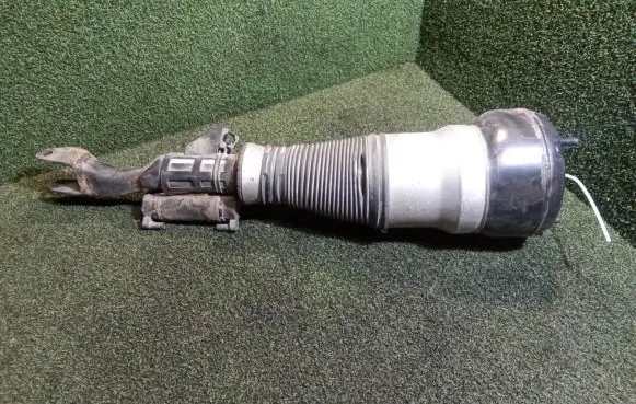 Mercedes-Benz S W222 Air suspension front shock absorber B4LF1Z007A13