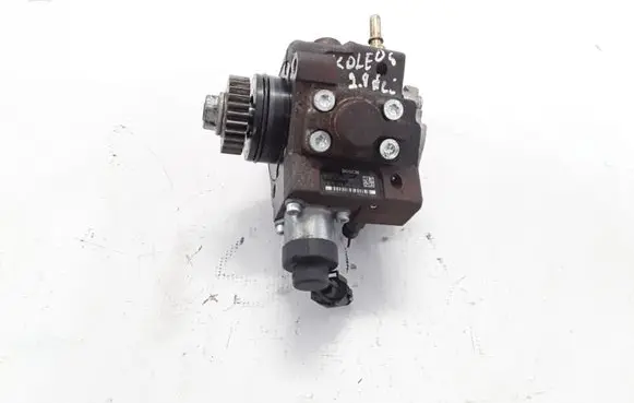 Renault Koleos I Fuel injection high pressure pump