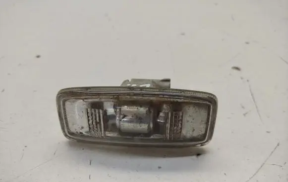 Nissan Murano Z50 Front fender indicator light E130668