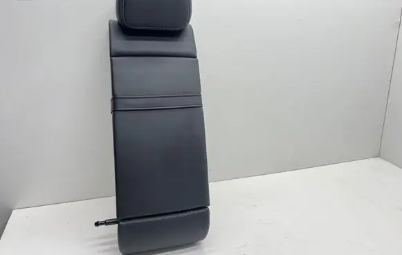 Mercedes-Benz C W205 Rear seat armrest 