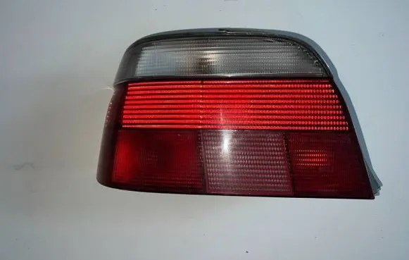 BMW 5 E39 Rear/tail lights 2496297 2VP00724007