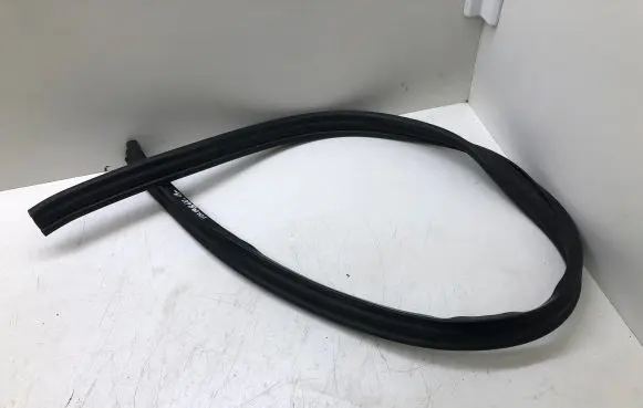 Volvo S60 Other engine bay part