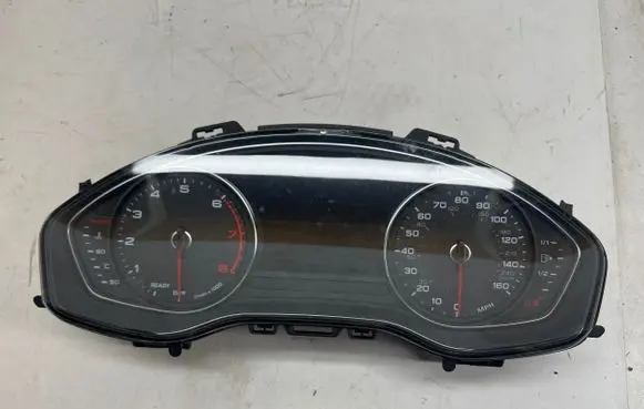 Audi A5 Speedometer (instrument cluster) 8W6920970A 0263740026