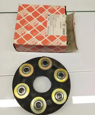 Mercedes-Benz E W124 Rear prop shaft donut coupling/joint 1244110215 A1244110215 03530