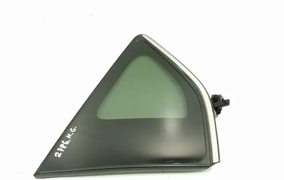 Toyota RAV 4 (XA40) Rear side window 6272042360